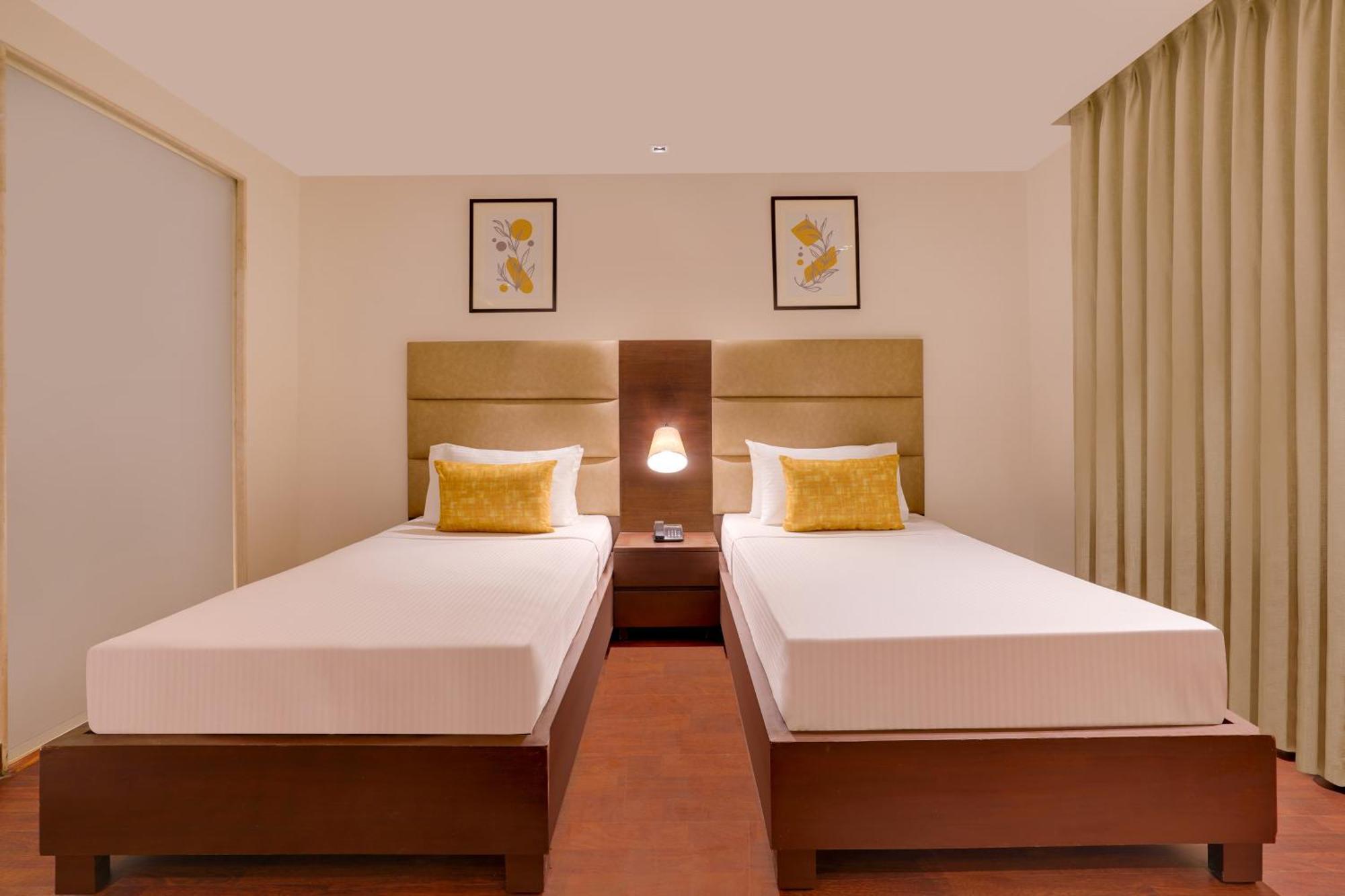 Lemon Tree Hotel, Noida Ngoại thất bức ảnh