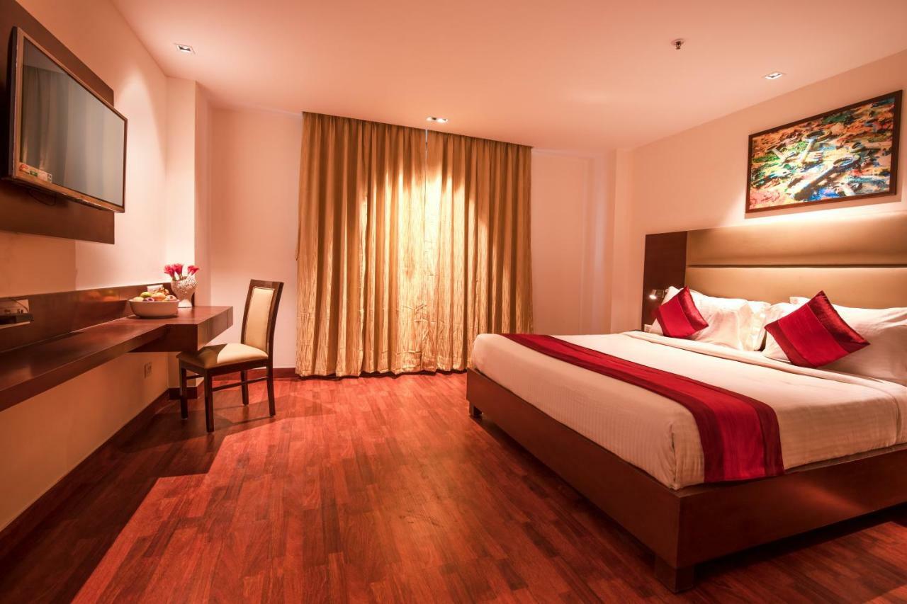 Lemon Tree Hotel, Noida Ngoại thất bức ảnh
